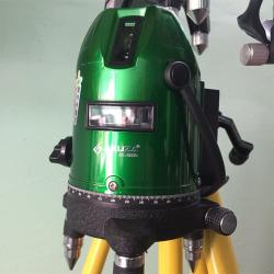 Máy cân bằng laser Akuza AK-686D